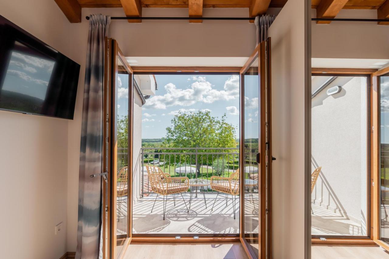 Villa Atop The Village With Stunning View Vižinada Exterior foto