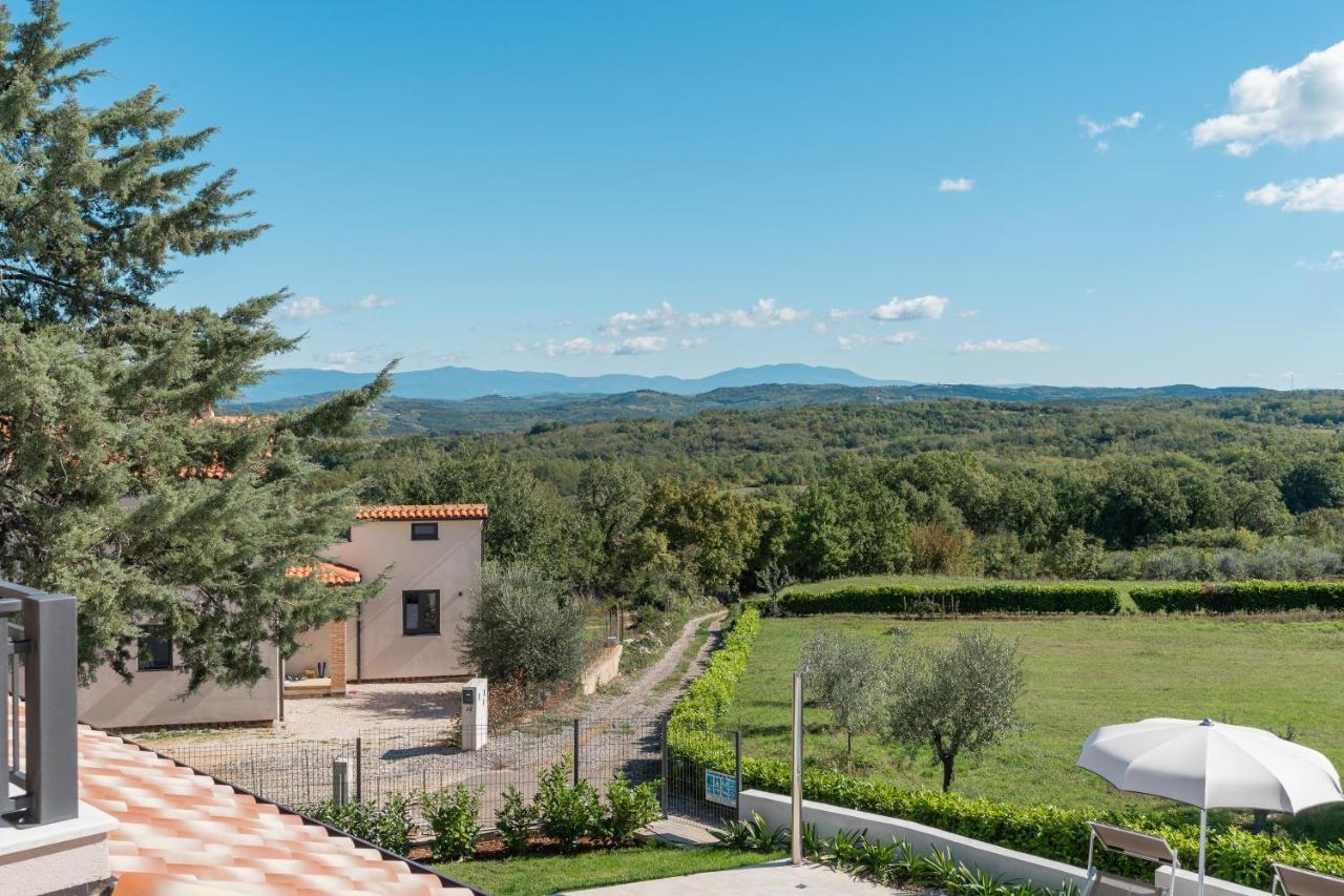 Villa Atop The Village With Stunning View Vižinada Exterior foto