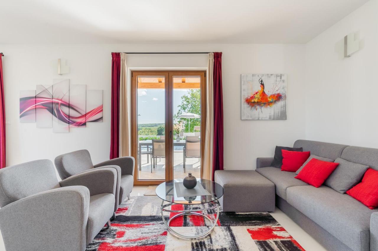 Villa Atop The Village With Stunning View Vižinada Exterior foto